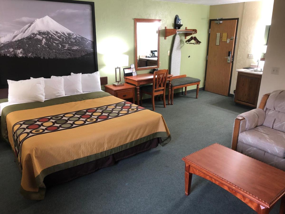Super 8 By Wyndham Ashland Motel Eksteriør billede