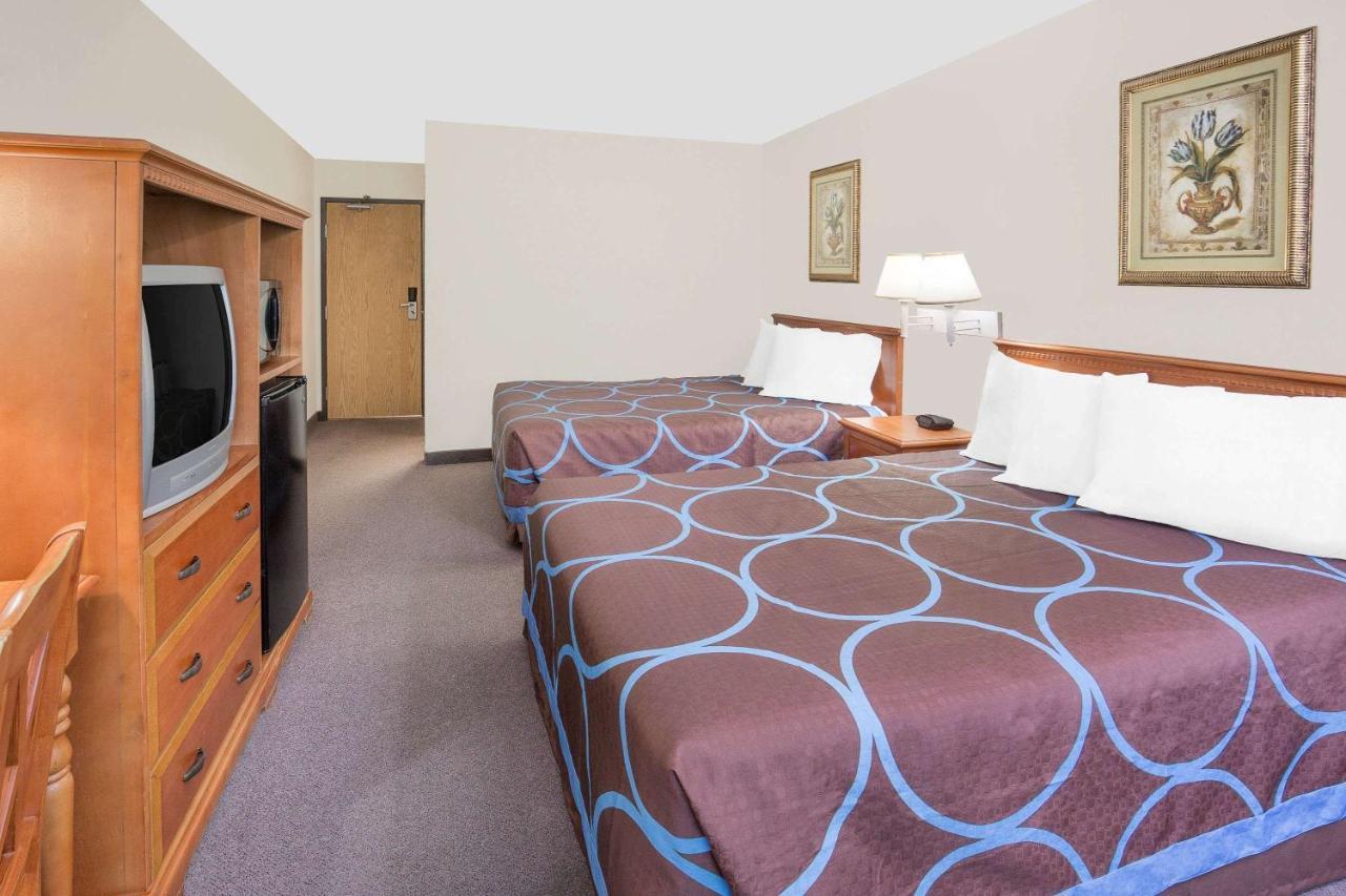 Super 8 By Wyndham Ashland Motel Eksteriør billede